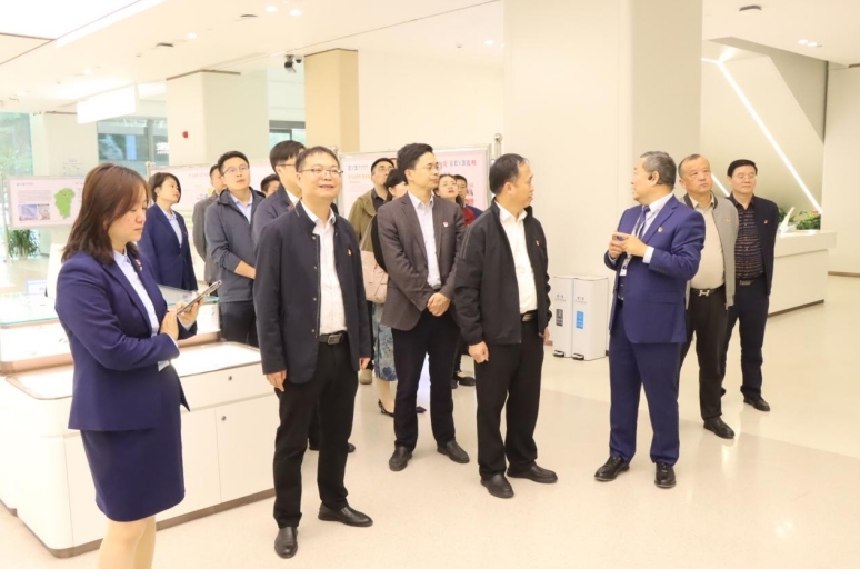 乐投网页版商学院开展党建共建仪式暨主题党日活动