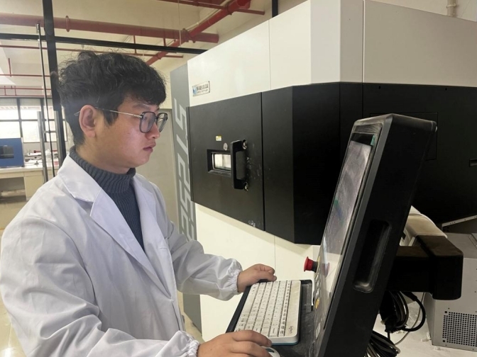 乐投网页版学子昝君:做科研路上的探索者与服务者