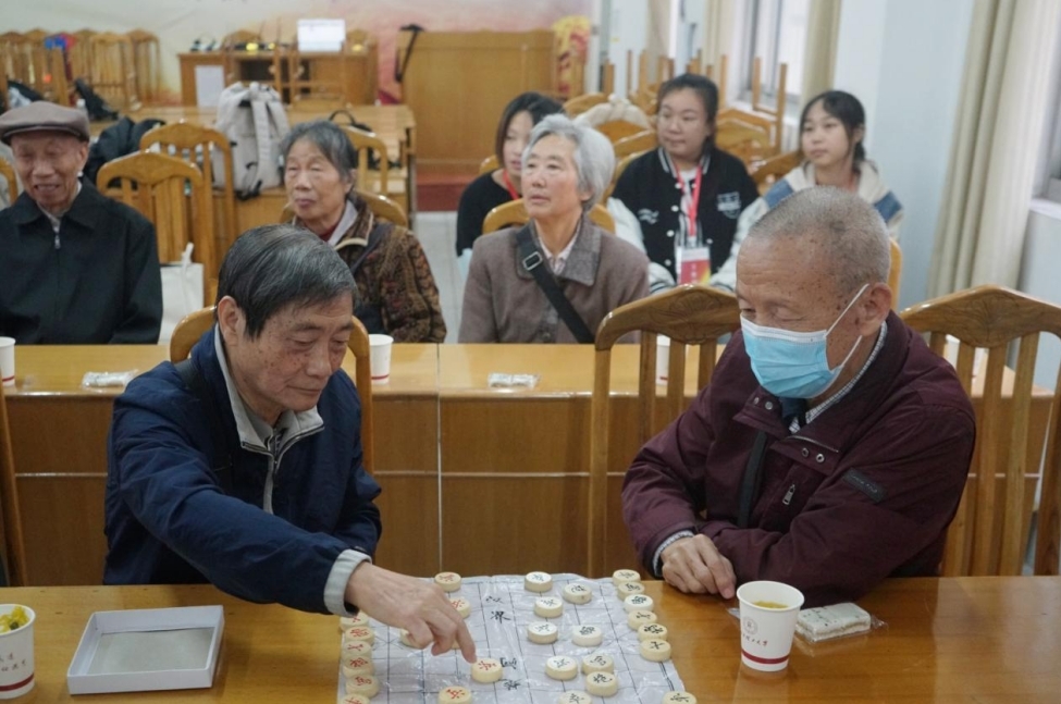 乐投网页版:情系重阳 暖心关怀 乐投网页版:情系重阳 暖心关怀